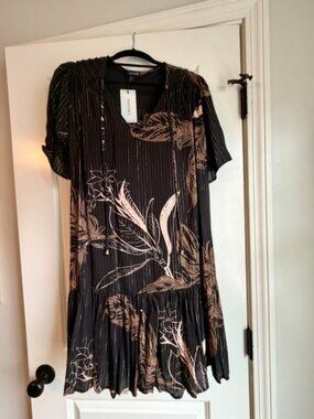 NWT Zinzane Garden Breezy Dress
